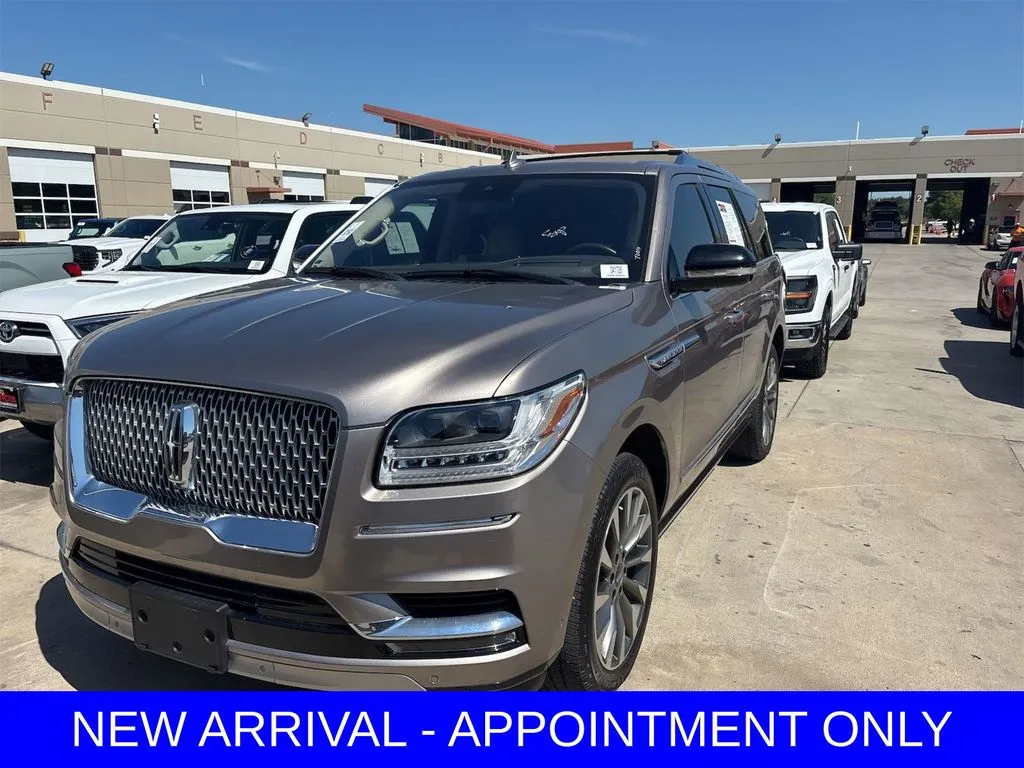 Unknown 2020 Lincoln Navigator Reserve for sale in Denton, TX