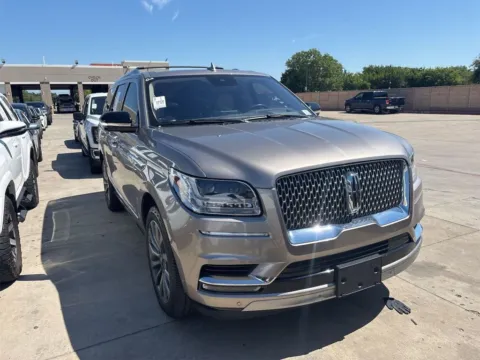 Another view of 2020 Lincoln Navigator Reserve for sale in Denton, TX at Sign It Drive It
