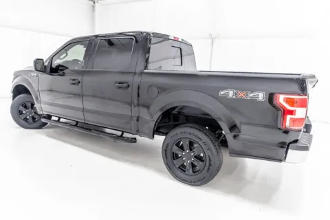 More photos of 2020 Ford F-150 XLT at Sign It Drive It, TX