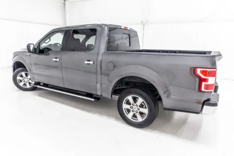 More photos of 2018 Ford F-150 XLT at Sign It Drive It, TX