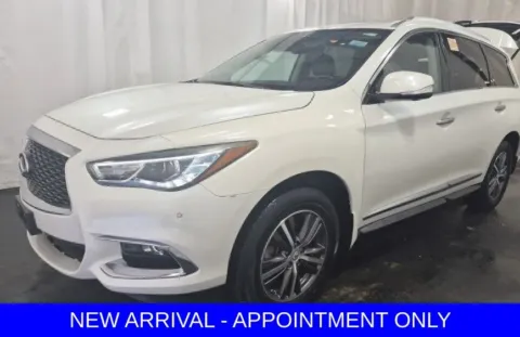 White 2019 INFINITI QX60 LUXE for sale in Denton, TX