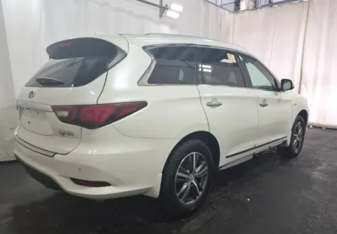 More photos of 2019 INFINITI QX60 LUXE at Sign It Drive It, TX