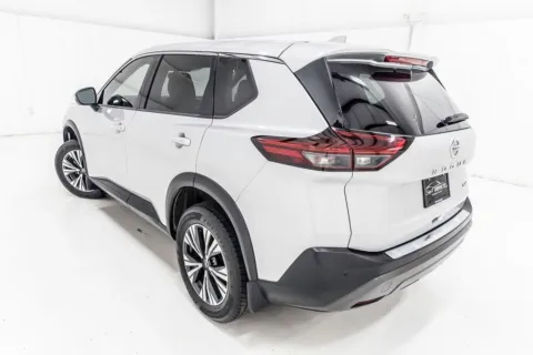 More photos of 2021 Nissan Rogue SV at Sign It Drive It, TX