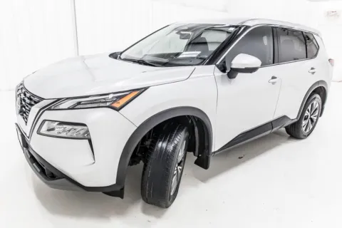 Photos of 2021 Nissan Rogue SV for sale in Denton, TX at Sign It Drive It
