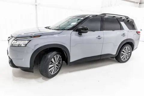 Another view of 2022 Nissan Pathfinder SL for sale in Denton, TX at Sign It Drive It