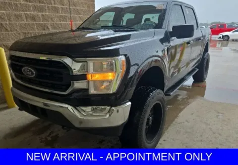 Black 2022 Ford F-150 XLT for sale in Denton, TX