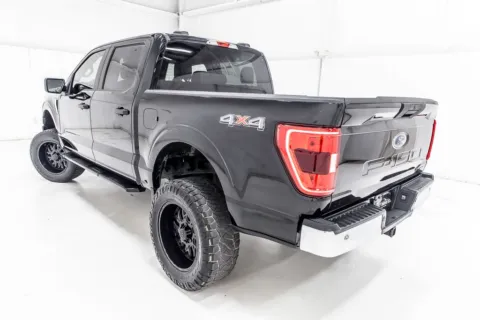 More photos of 2022 Ford F-150 XLT at Sign It Drive It, TX