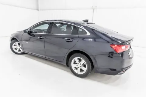 More photos of 2022 Chevrolet Malibu LS at Sign It Drive It, TX