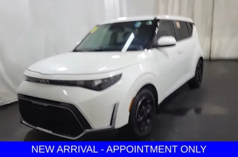 White 2023 Kia Soul S for sale in Denton, TX