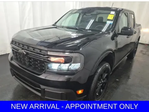 Black 2023 Ford Maverick XLT for sale in Denton, TX