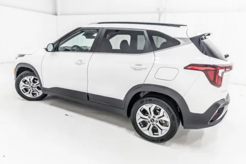 More photos of 2024 Kia Seltos S at Sign It Drive It, TX