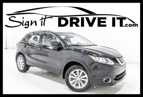 Black 2018 Nissan Rogue Sport SV for sale in Denton, TX