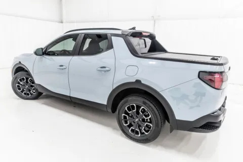 More photos of 2022 Hyundai Santa Cruz SEL Premium at Sign It Drive It, TX