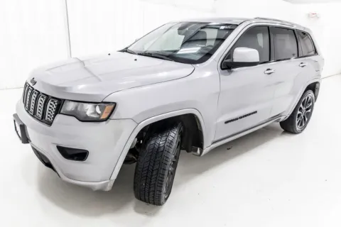 Another view of 2018 Jeep Grand Cherokee Altitude for sale in Denton, TX at Sign It Drive It