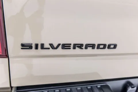 More photos of 2023 Chevrolet Silverado 1500 Custom Trail Boss at Sign It Drive It, TX