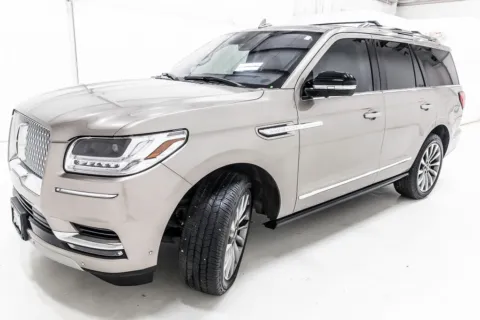 Photos of 2020 Lincoln Navigator Reserve for sale in Denton, TX at Sign It Drive It