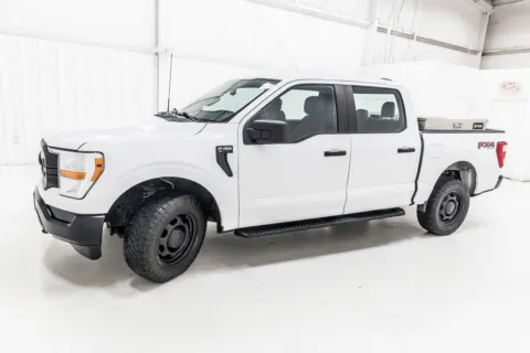 More photos of 2022 Ford F-150 XL at Sign It Drive It, TX