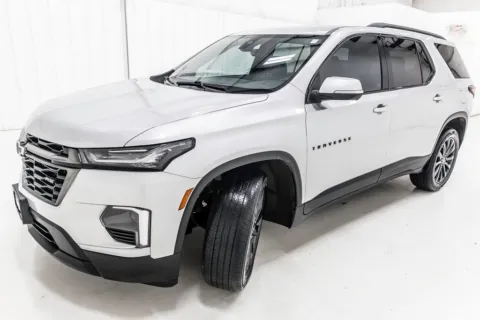 Photos of 2022 Chevrolet Traverse RS for sale in Denton, TX at Sign It Drive It
