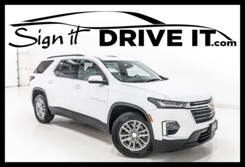 White 2022 Chevrolet Traverse LT Leather for sale in Denton, TX