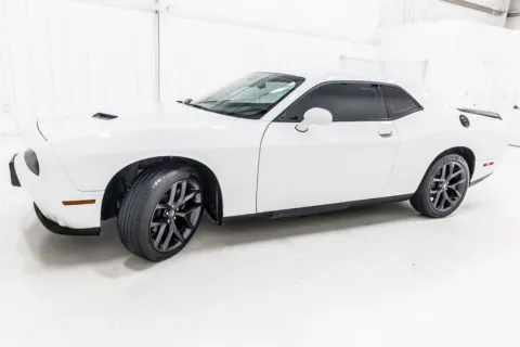 More photos of 2021 Dodge Challenger SXT at Sign It Drive It, TX