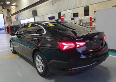 Another view of 2022 Chevrolet Malibu LT for sale in Denton, TX at Sign It Drive It