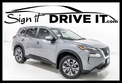 Gray 2023 Nissan Rogue SV for sale in Denton, TX