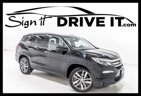 Black 2018 Honda Pilot Touring for sale in Denton, TX