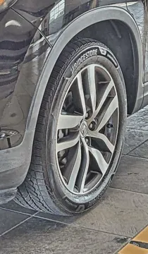 More photos of 2018 Honda Pilot Touring at Sign It Drive It, TX