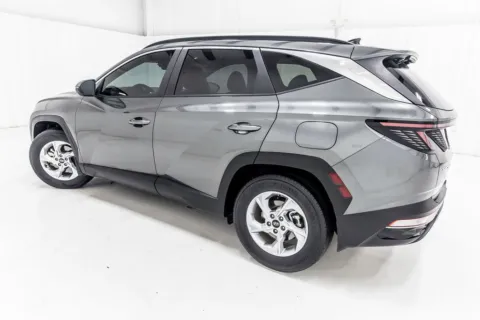 More photos of 2023 Hyundai Tucson SEL at Sign It Drive It, TX