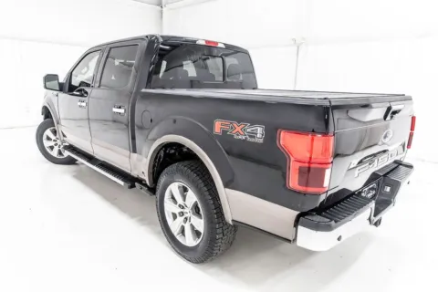 More photos of 2018 Ford F-150 Lariat at Sign It Drive It, TX