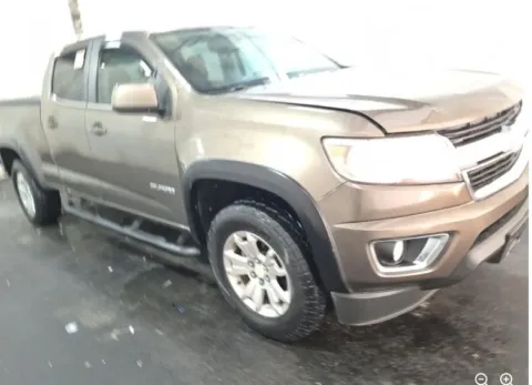 More photos of 2015 Chevrolet Colorado LT at Sign It Drive It, TX