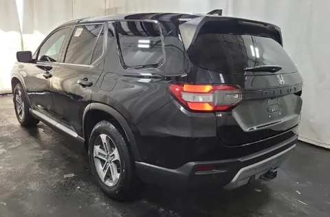 Another view of 2023 Honda Pilot EX-L for sale in Denton, TX at Sign It Drive It