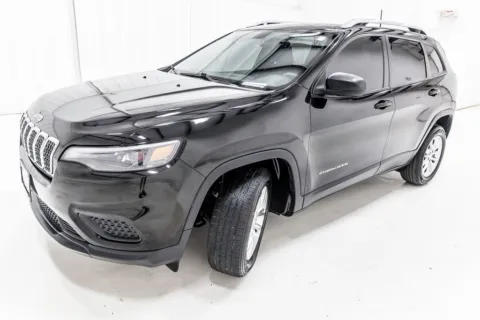Another view of 2020 Jeep Cherokee Latitude for sale in Denton, TX at Sign It Drive It