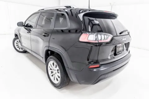 More photos of 2020 Jeep Cherokee Latitude at Sign It Drive It, TX