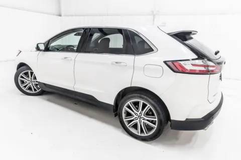 More photos of 2019 Ford Edge Titanium at Sign It Drive It, TX