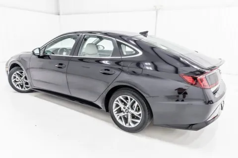 More photos of 2023 Hyundai Sonata SEL at Sign It Drive It, TX