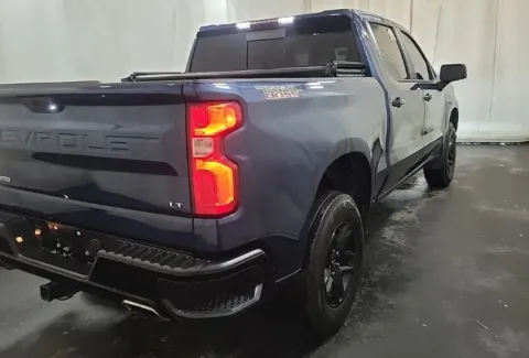 More photos of 2019 Chevrolet Silverado 1500 LT Trail Boss at Sign It Drive It, TX