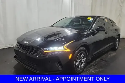 Black 2023 Kia K5 LXS for sale in Denton, TX