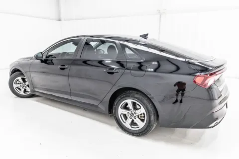 More photos of 2023 Kia K5 LXS at Sign It Drive It, TX
