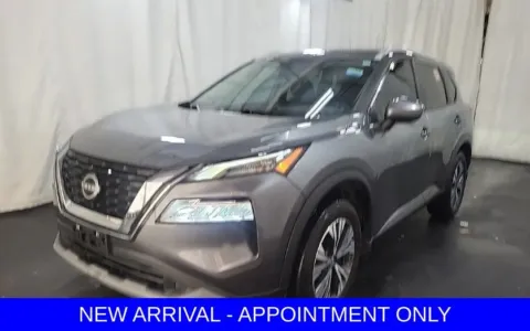 Gray 2023 Nissan Rogue SV for sale in Denton, TX