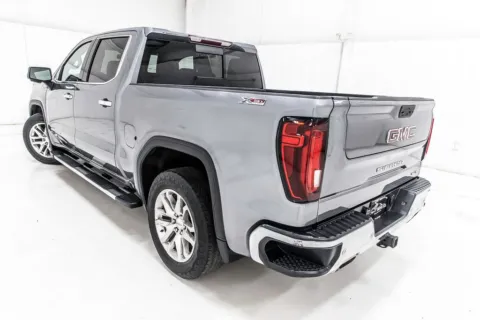 More photos of 2022 GMC Sierra 1500 Limited SLT at Sign It Drive It, TX