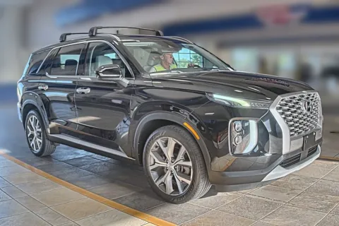 More photos of 2022 Hyundai Palisade SEL at Sign It Drive It, TX