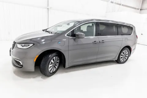 Another view of 2022 Chrysler Pacifica Hybrid Touring L for sale in Denton, TX at Sign It Drive It
