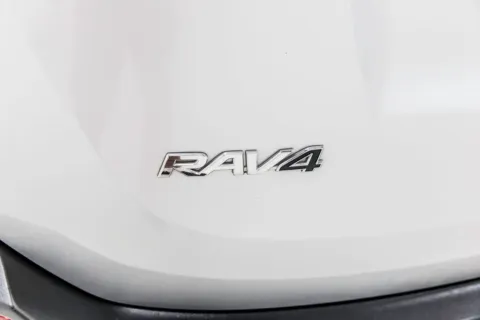 More photos of 2015 Toyota RAV4 LE at Sign It Drive It, TX