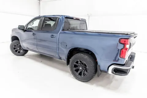 More photos of 2020 Chevrolet Silverado 1500 LT at Sign It Drive It, TX