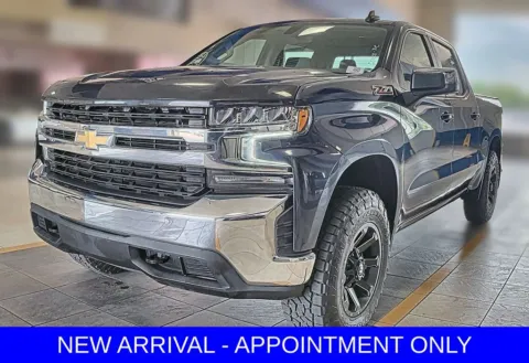 Blue 2020 Chevrolet Silverado 1500 LT for sale in Denton, TX