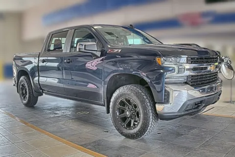 Another view of 2020 Chevrolet Silverado 1500 LT for sale in Denton, TX at Sign It Drive It