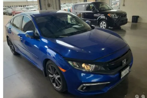 More photos of 2020 Honda Civic EX-L at Sign It Drive It, TX