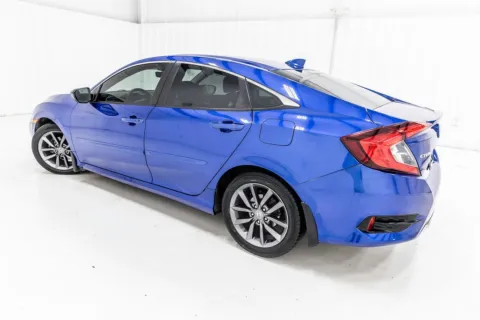 More photos of 2020 Honda Civic EX-L at Sign It Drive It, TX