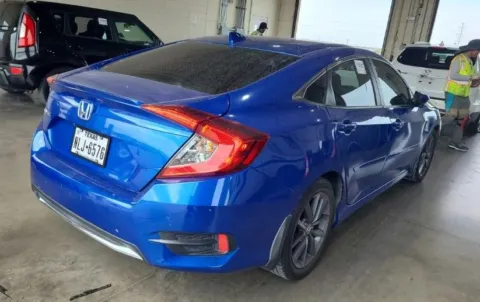 More photos of 2020 Honda Civic EX-L at Sign It Drive It, TX